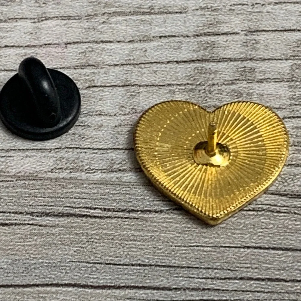 You Make a Difference Red Heart Enamel Pin Gold Tone Inspirational Appreciation